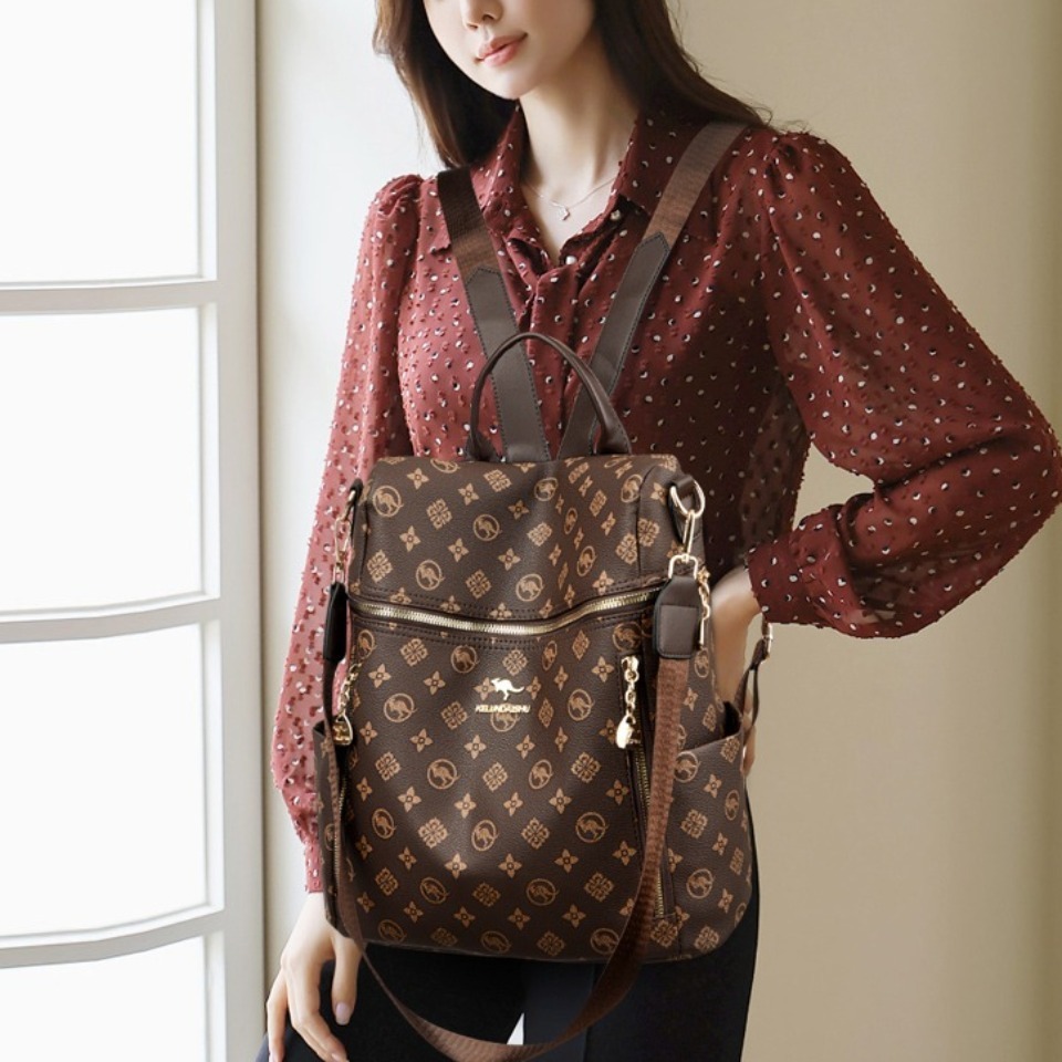 Tas Ransel Kulit Lembut Wanita - Embroidery Font ulasan dan harga