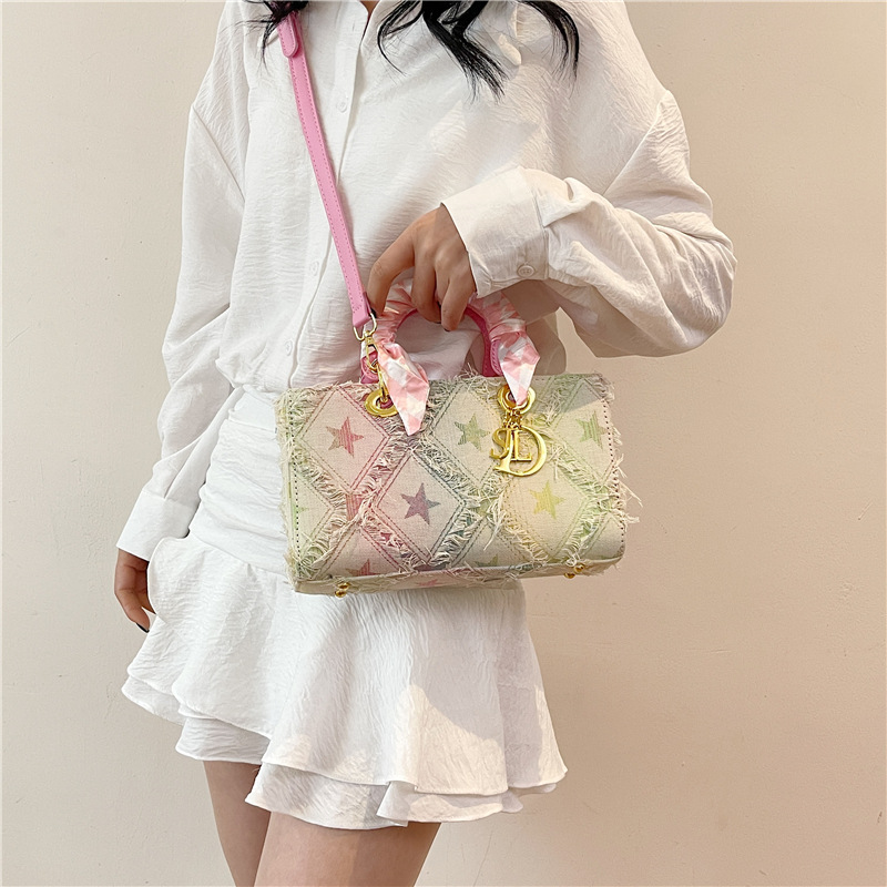 Tas Tangan Bintang Denim Baru  - Embroidery Font ulasan dan harga
