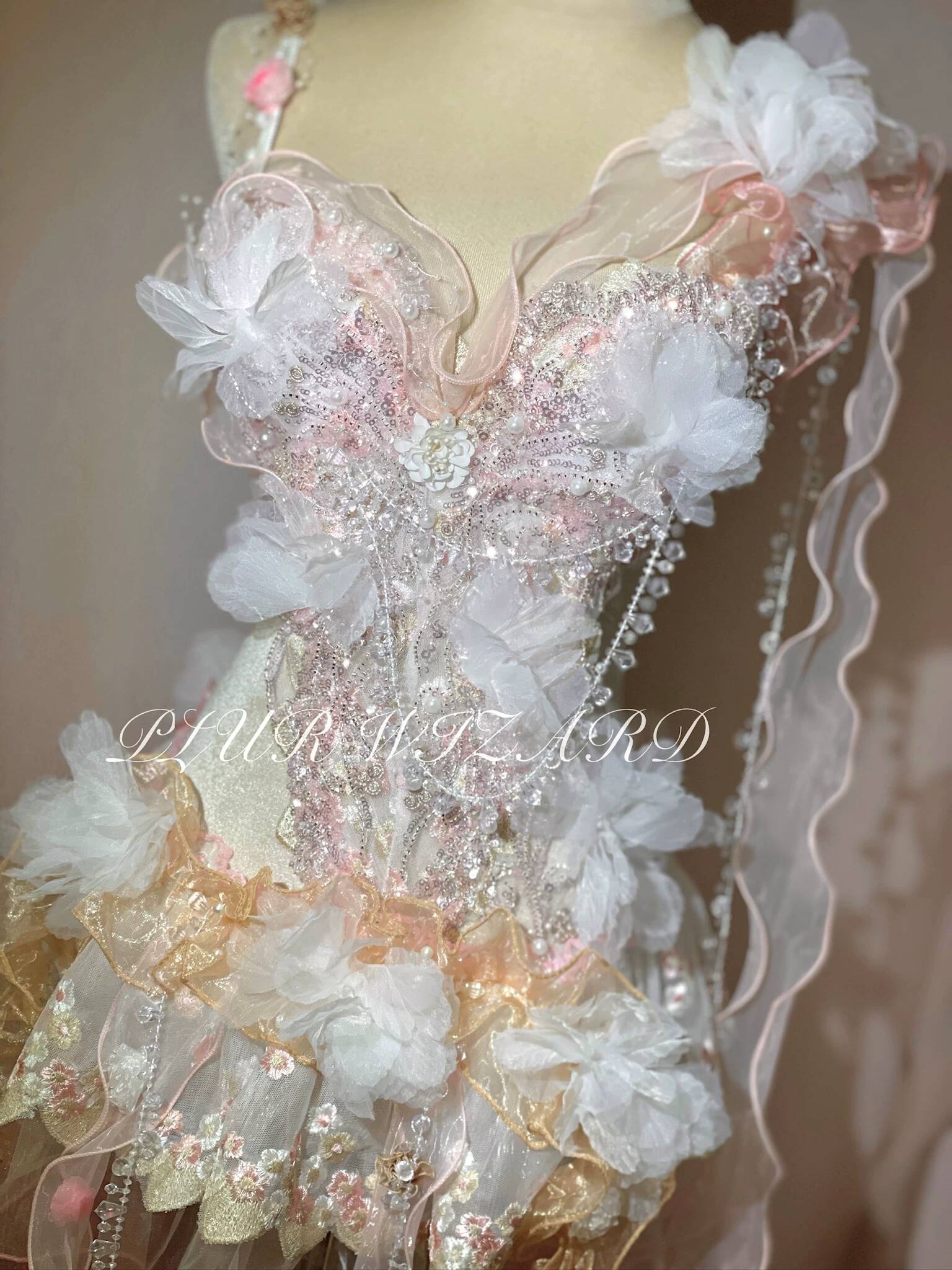 Gaun Pertunjukan Bikini Seksi  - Embroidery Set ulasan dan harga