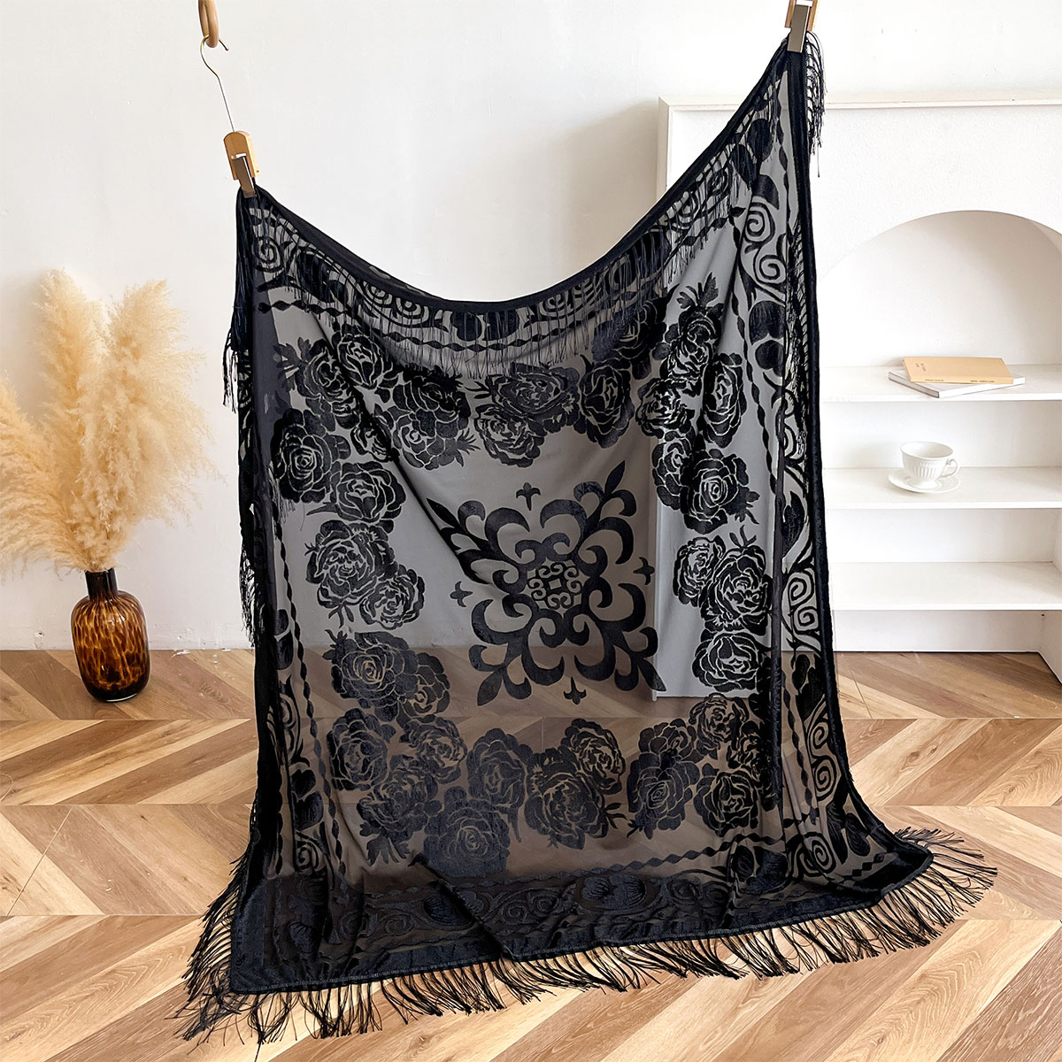 Syal Beludru Retro dengan Rumb - Embroidery Shawl ulasan dan harga