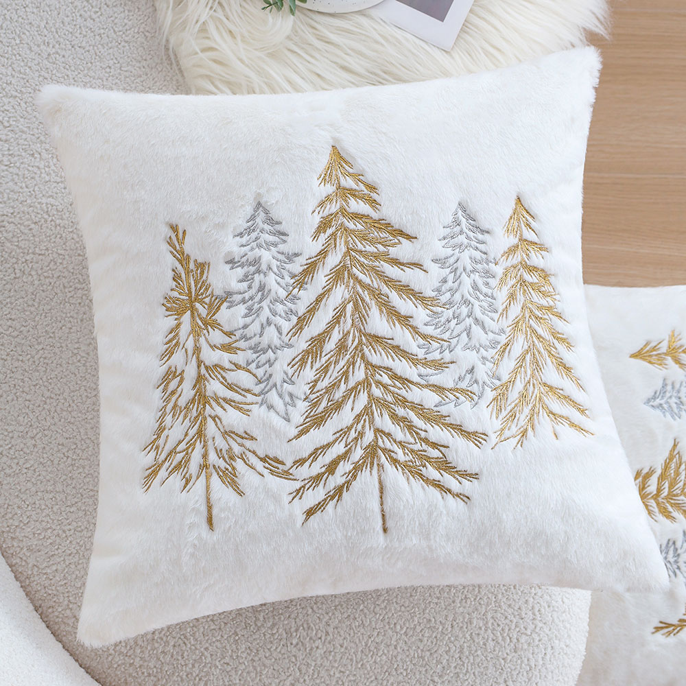 Sarung Bantal Bulu Kelinci Imi - Embroidery Xmas Tree ulasan dan harga
